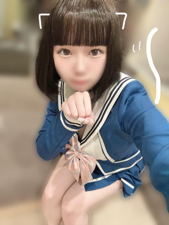 登校にゃんこ<img class="emojione" alt="🐱" title=":cat:" src="https://fuzoku.jp/assets/img/emojione/1f431.png"/>