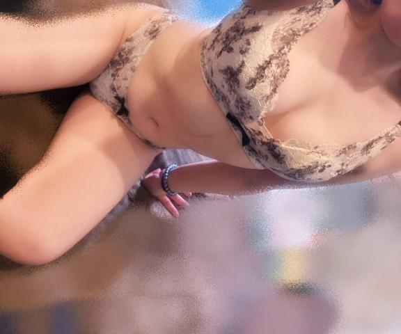 雨だけど<img class="emojione" alt="💕" title=":two_hearts:" src="https://fuzoku.jp/assets/img/emojione/1f495.png"/>