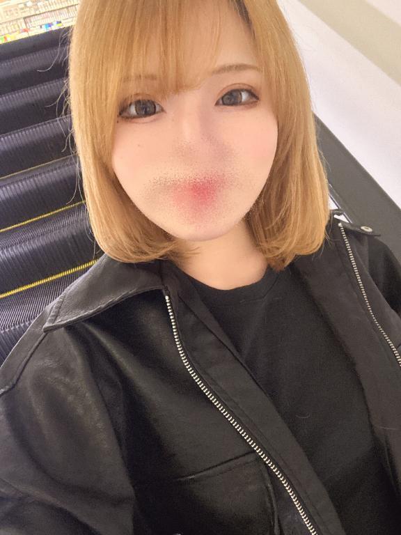 ショートも<img class="emojione" alt="💕" title=":two_hearts:" src="https://fuzoku.jp/assets/img/emojione/1f495.png"/>