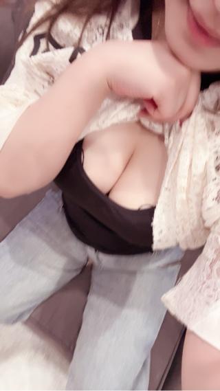 おはよ<img class="emojione" alt="🙈" title=":see_no_evil:" src="https://fuzoku.jp/assets/img/emojione/1f648.png"/>