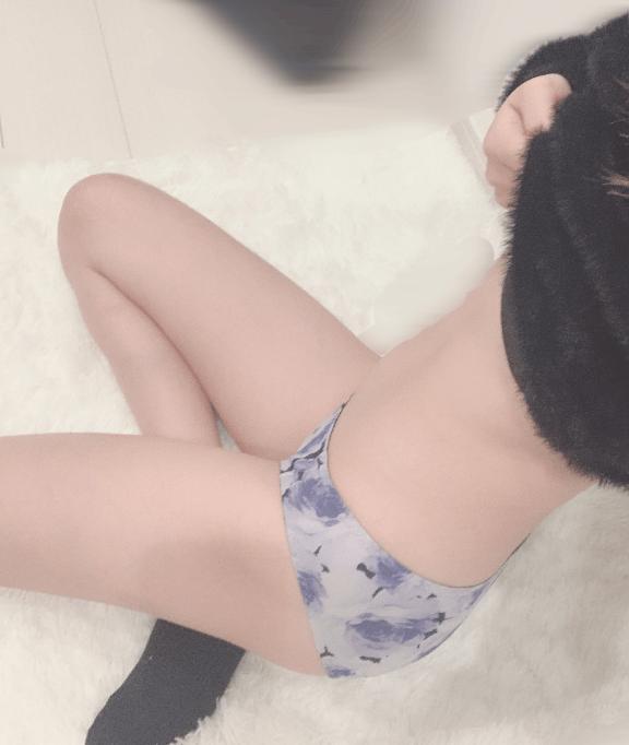 ԅ( ˘&omega;˘ ԅ) ﾓﾐﾓﾐ