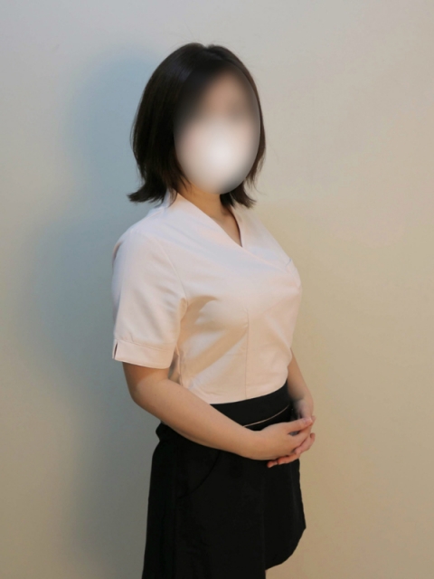 コウ先生