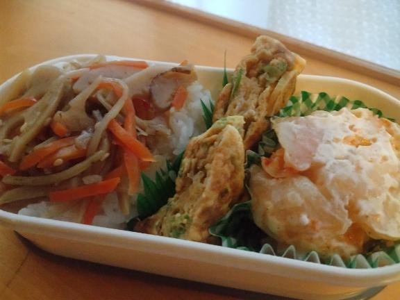 晩ごはんタイム<img class="emojione" alt="🍱" title=":bento:" src="https://fuzoku.jp/assets/img/emojione/1f371.png"/><img class="emojione" alt="🥢" title=":chopsticks:" src="https://fuzoku.jp/assets/img/emojione/1f962.png"/>