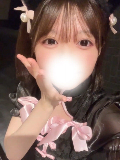 新人るりか