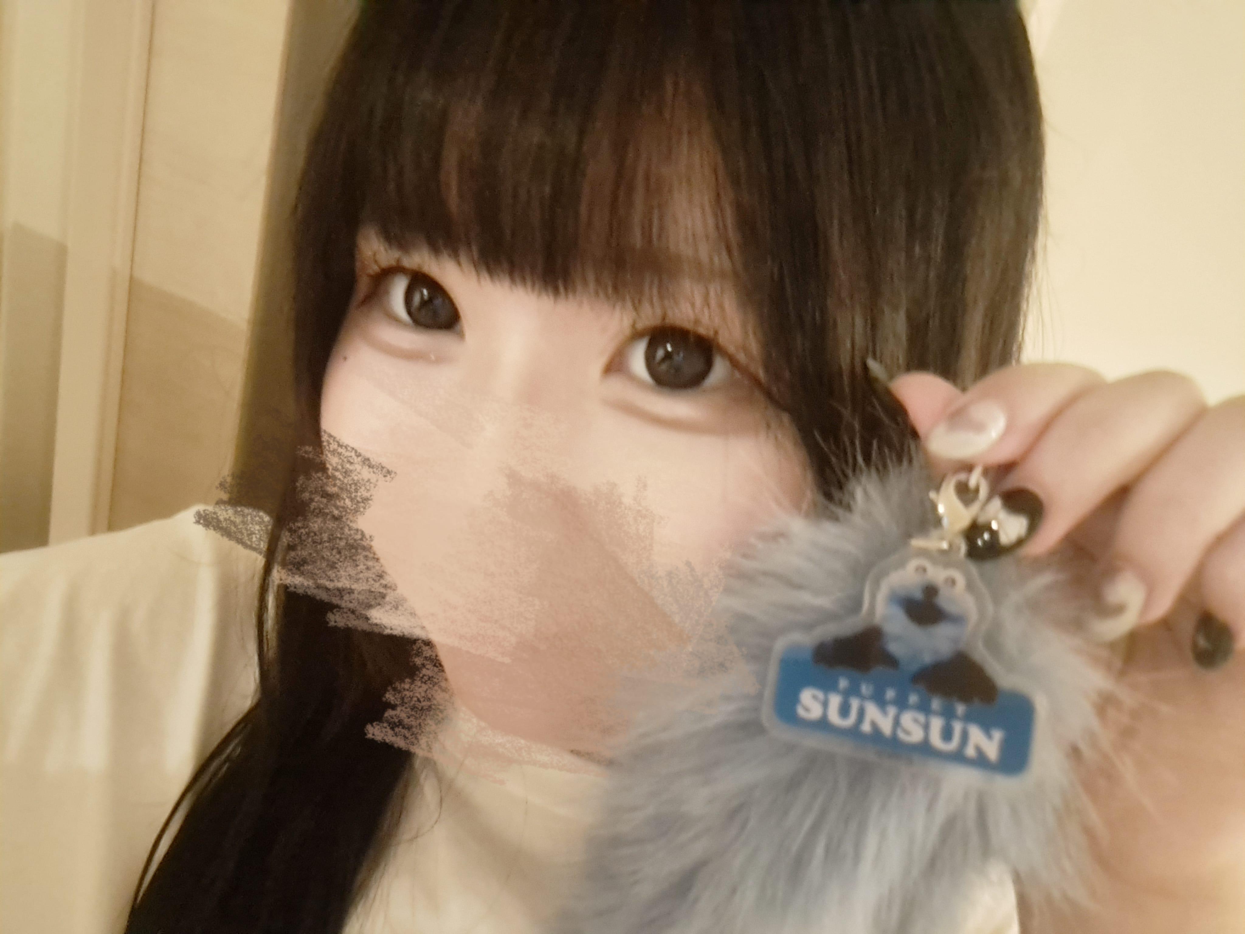 口コミありがとうっ！！明日13:00-21:00いるよっ♡