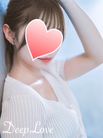 さや 愛嬌抜群エロカワ系新人