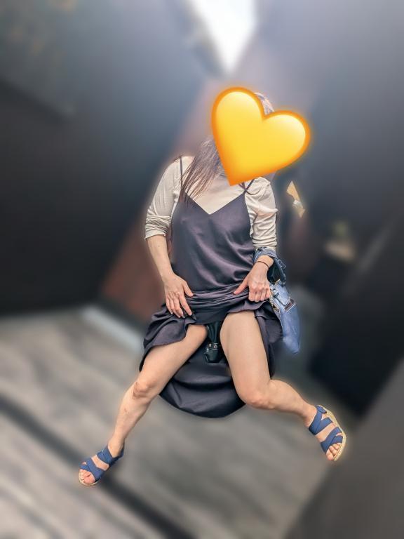 トビッコ&遠隔乳首を装着して待ち合わせ！