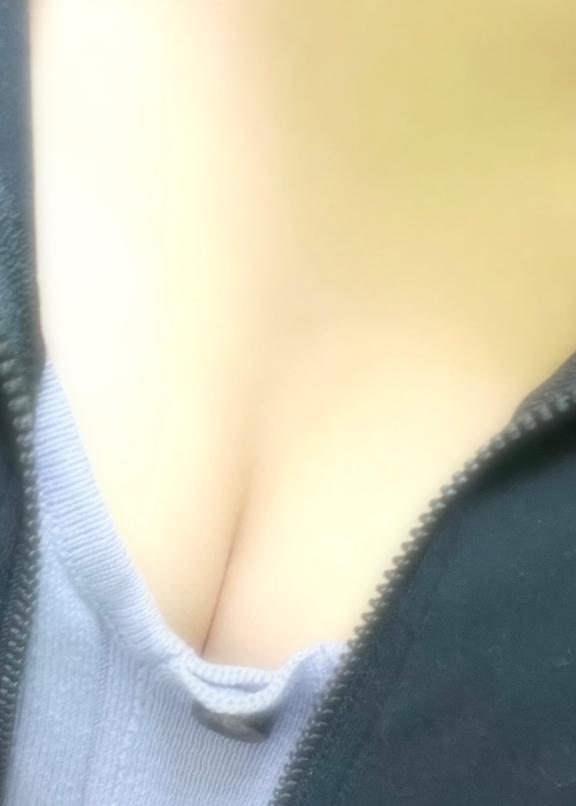 嬉しい<img class="emojione" alt="😳" title=":flushed:" src="https://fuzoku.jp/assets/img/emojione/1f633.png"/>🩷