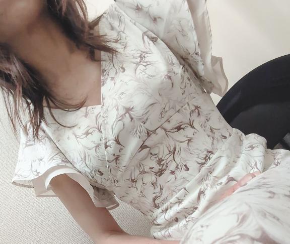 おはようございます<img class="emojione" alt="😘" title=":kissing_heart:" src="https://fuzoku.jp/assets/img/emojione/1f618.png"/>