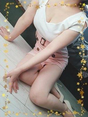 🥲<img class="emojione" alt="🌸" title=":cherry_blossom:" src="https://fuzoku.jp/assets/img/emojione/1f338.png"/>