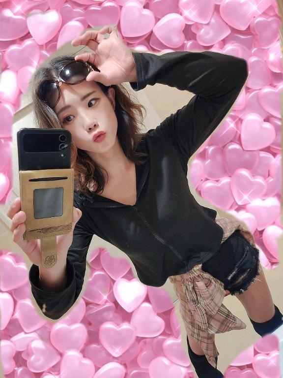 おはよっ！<img class="emojione" alt="💕" title=":two_hearts:" src="https://fuzoku.jp/assets/img/emojione/1f495.png"/>