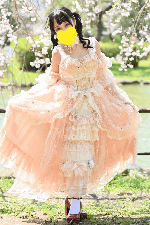 桜に囲まれる幸せ<img class="emojione" alt="🌸" title=":cherry_blossom:" src="https://fuzoku.jp/assets/img/emojione/1f338.png"/>