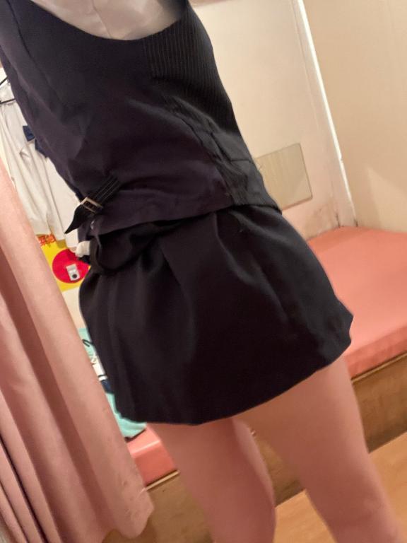 にゅぷっ