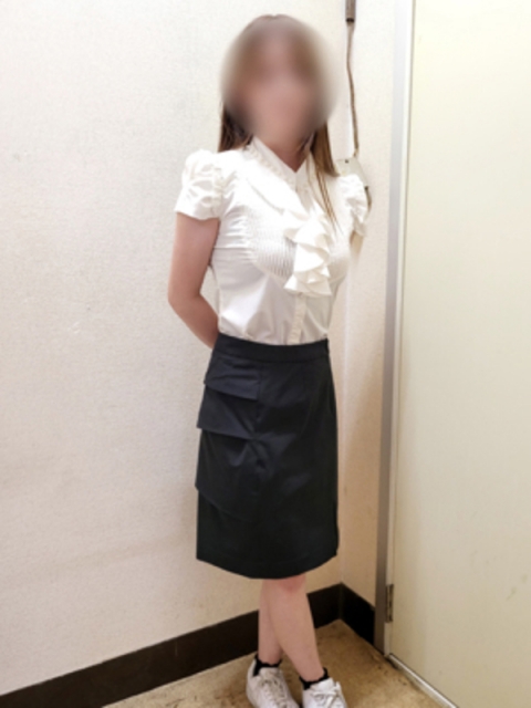 にいな