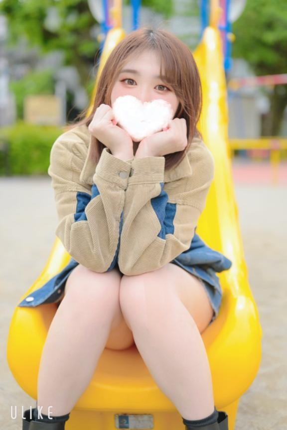 見えちゃう<img class="emojione" alt="🔞" title=":underage:" src="https://fuzoku.jp/assets/img/emojione/1f51e.png"/>