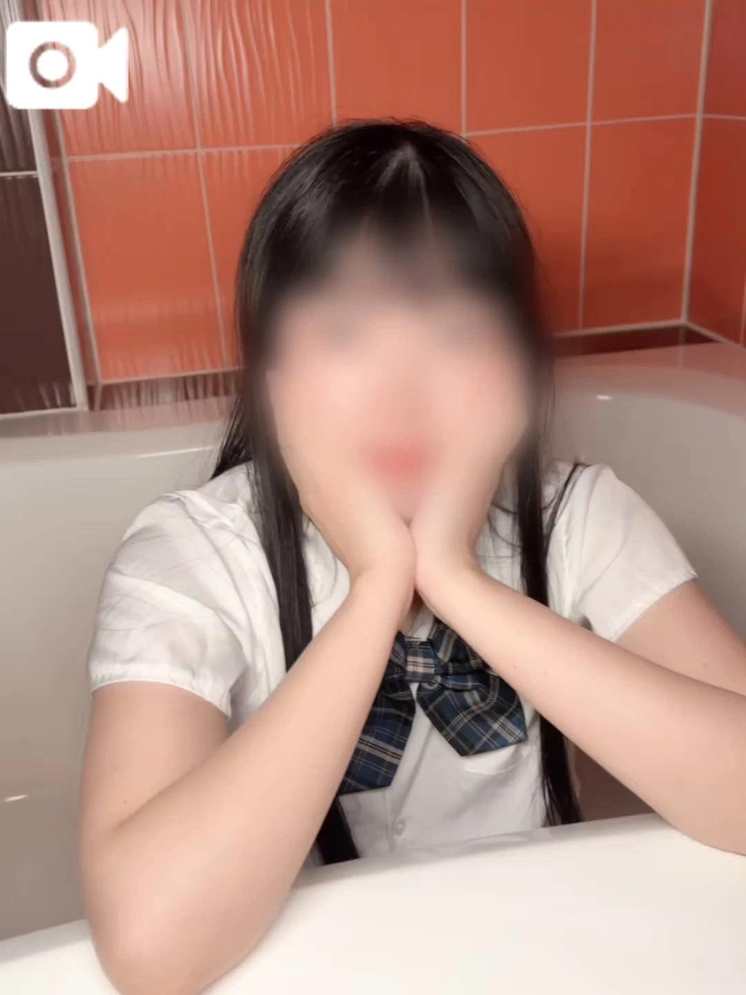 なにかと考えごとしてます🩵