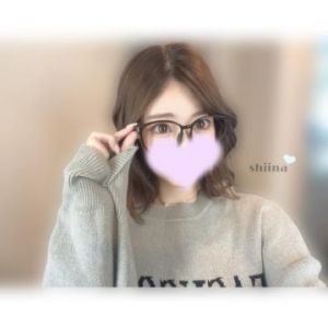 メガネ<img class="emojione" alt="👓" title=":eyeglasses:" src="https://fuzoku.jp/assets/img/emojione/1f453.png"/>