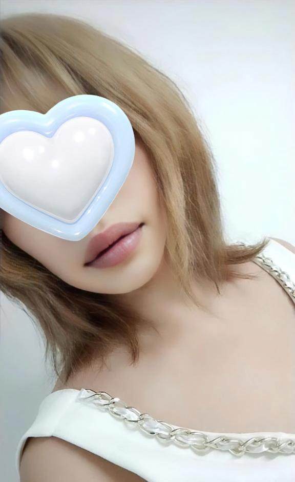 🤍本日23時〜出勤です🤍