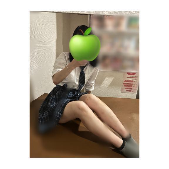 <img class="emojione" alt="👋" title=":wave:" src="https://fuzoku.jp/assets/img/emojione/1f44b.png"/>