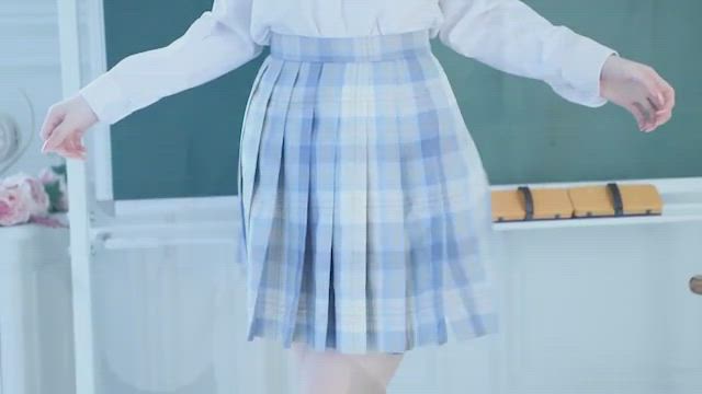 もも動画