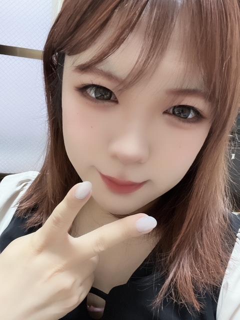 本日出勤しております！<img class="emojione" alt="👀" title=":eyes:" src="https://fuzoku.jp/assets/img/emojione/1f440.png"/>