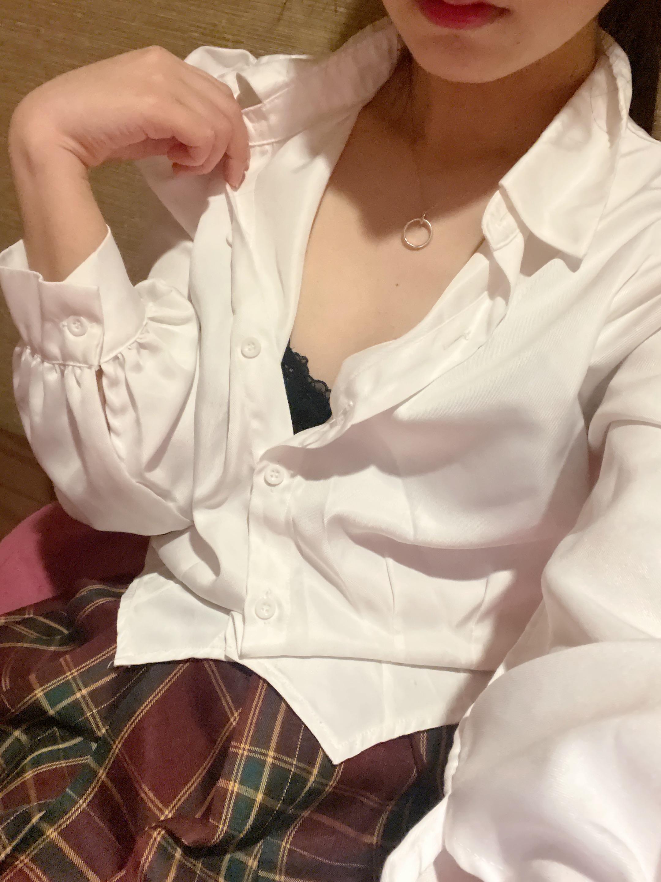 出勤<img class="emojione" alt="💓" title=":heartbeat:" src="https://fuzoku.jp/assets/img/emojione/1f493.png"/>