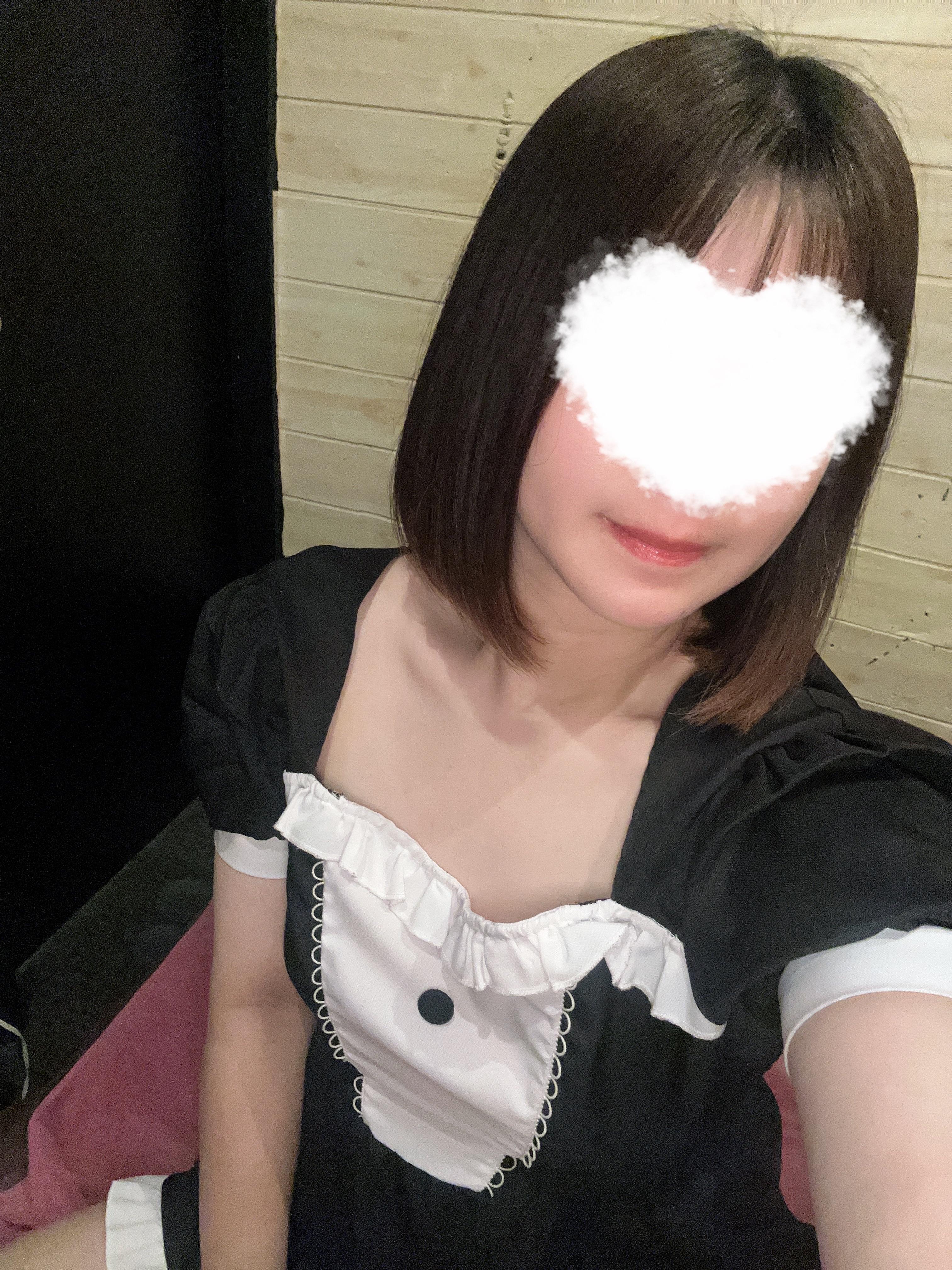 <img class="emojione" alt="😍" title=":heart_eyes:" src="https://fuzoku.jp/assets/img/emojione/1f60d.png"/>