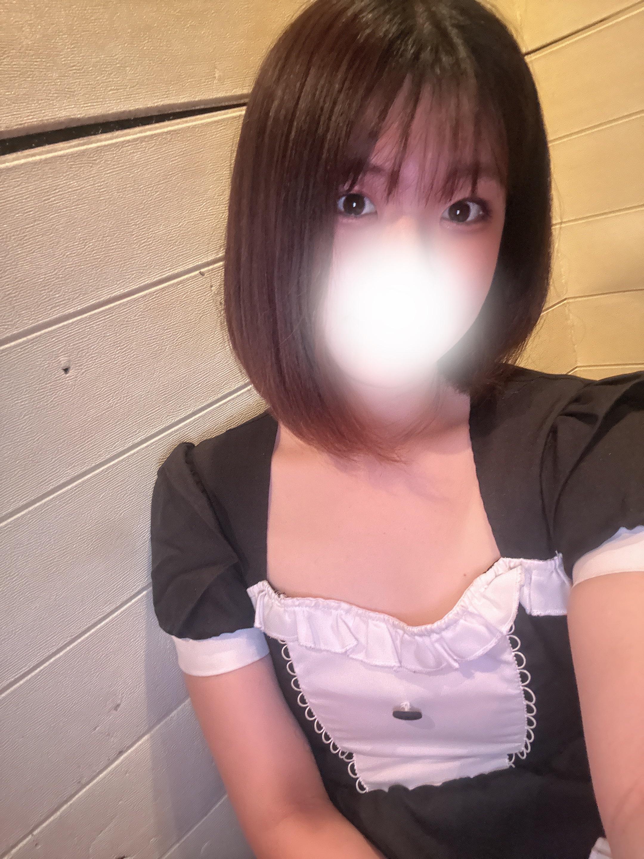 <img class="emojione" alt="🖤" title=":black_heart:" src="https://fuzoku.jp/assets/img/emojione/1f5a4.png"/>