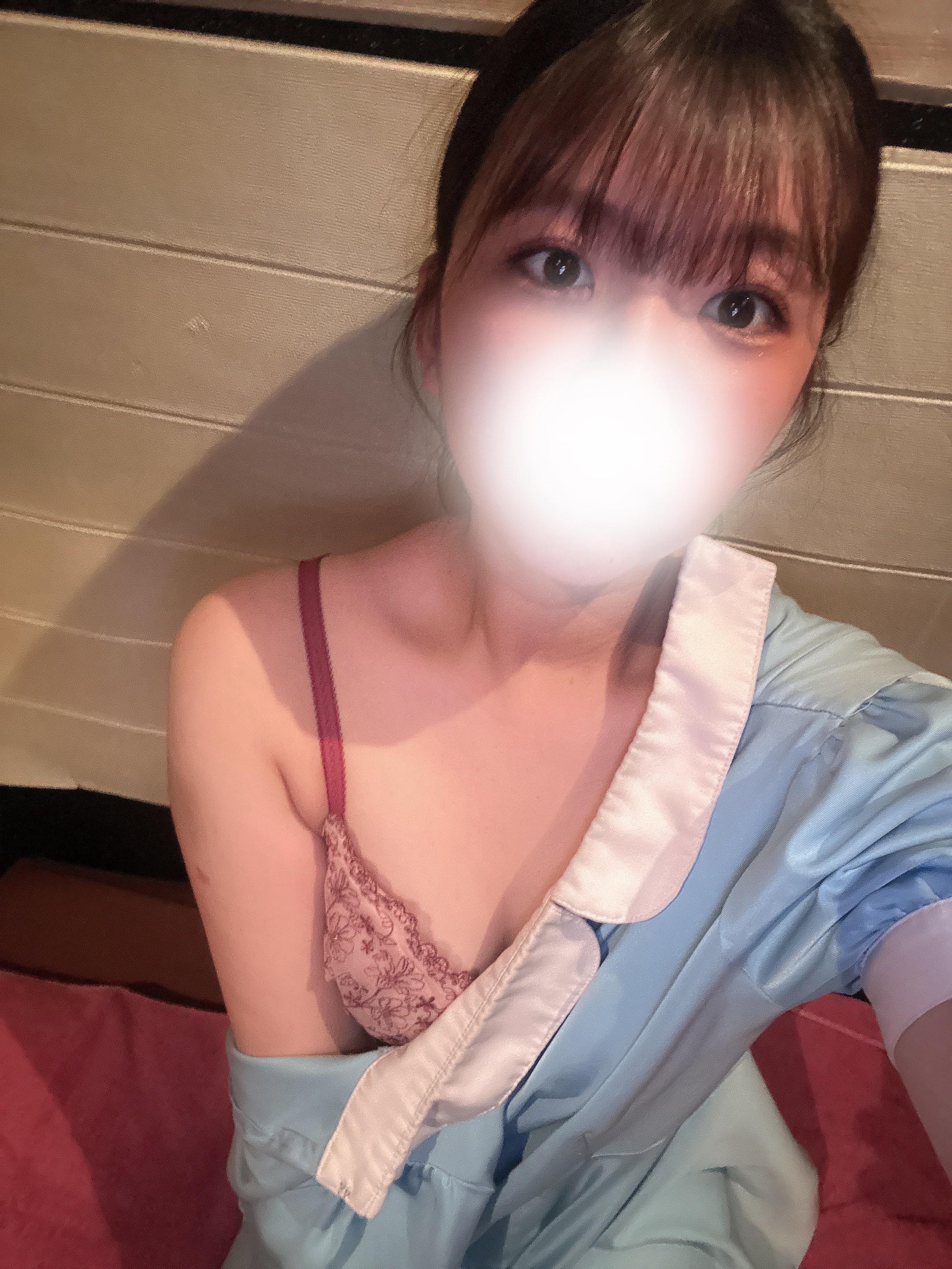 七夕<img class="emojione" alt="🎋" title=":tanabata_tree:" src="https://fuzoku.jp/assets/img/emojione/1f38b.png"/>