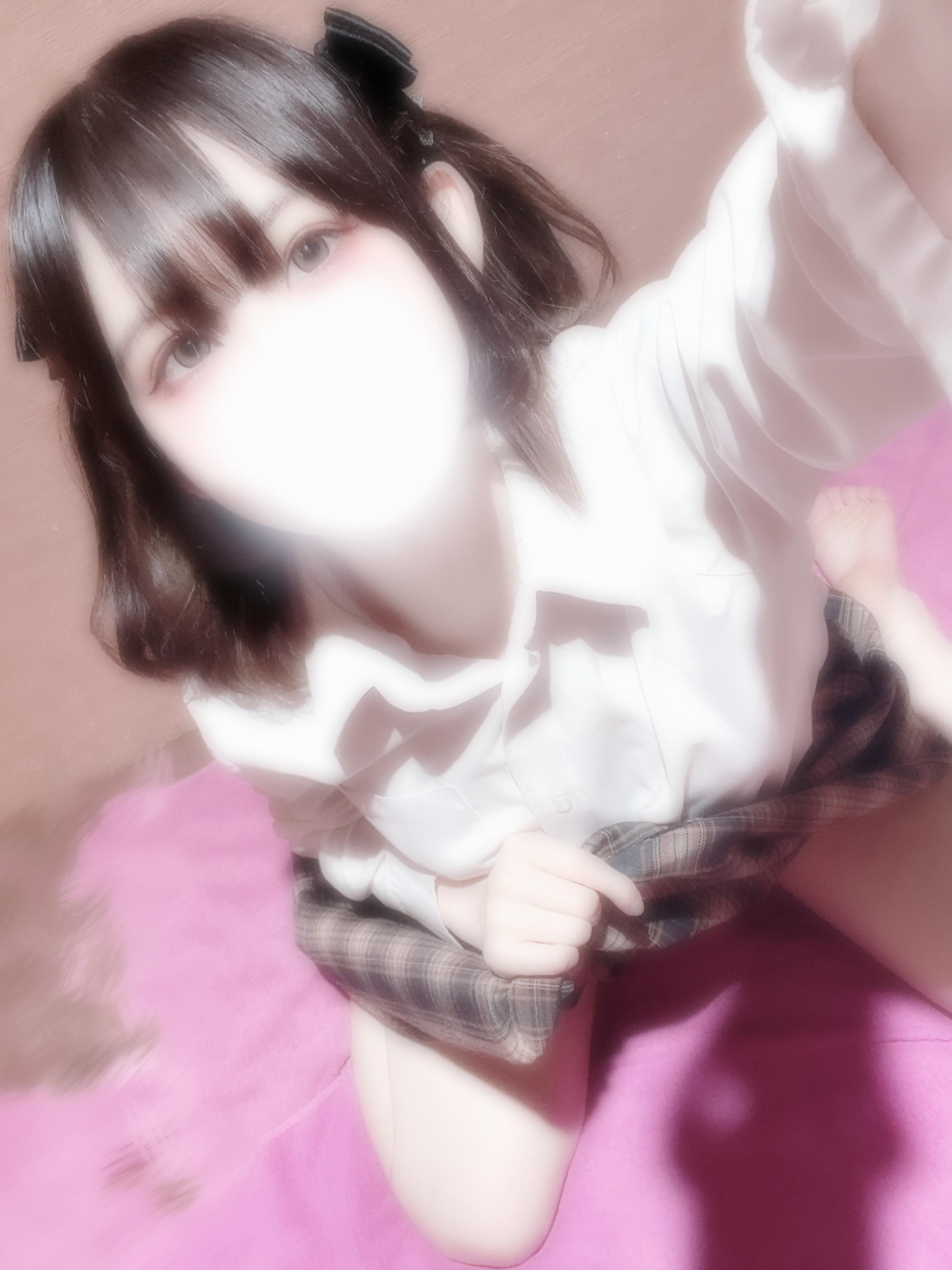 じっくり見て、優しく触って欲しいの 🥺<img class="emojione" alt="💕" title=":two_hearts:" src="https://fuzoku.jp/assets/img/emojione/1f495.png"/>