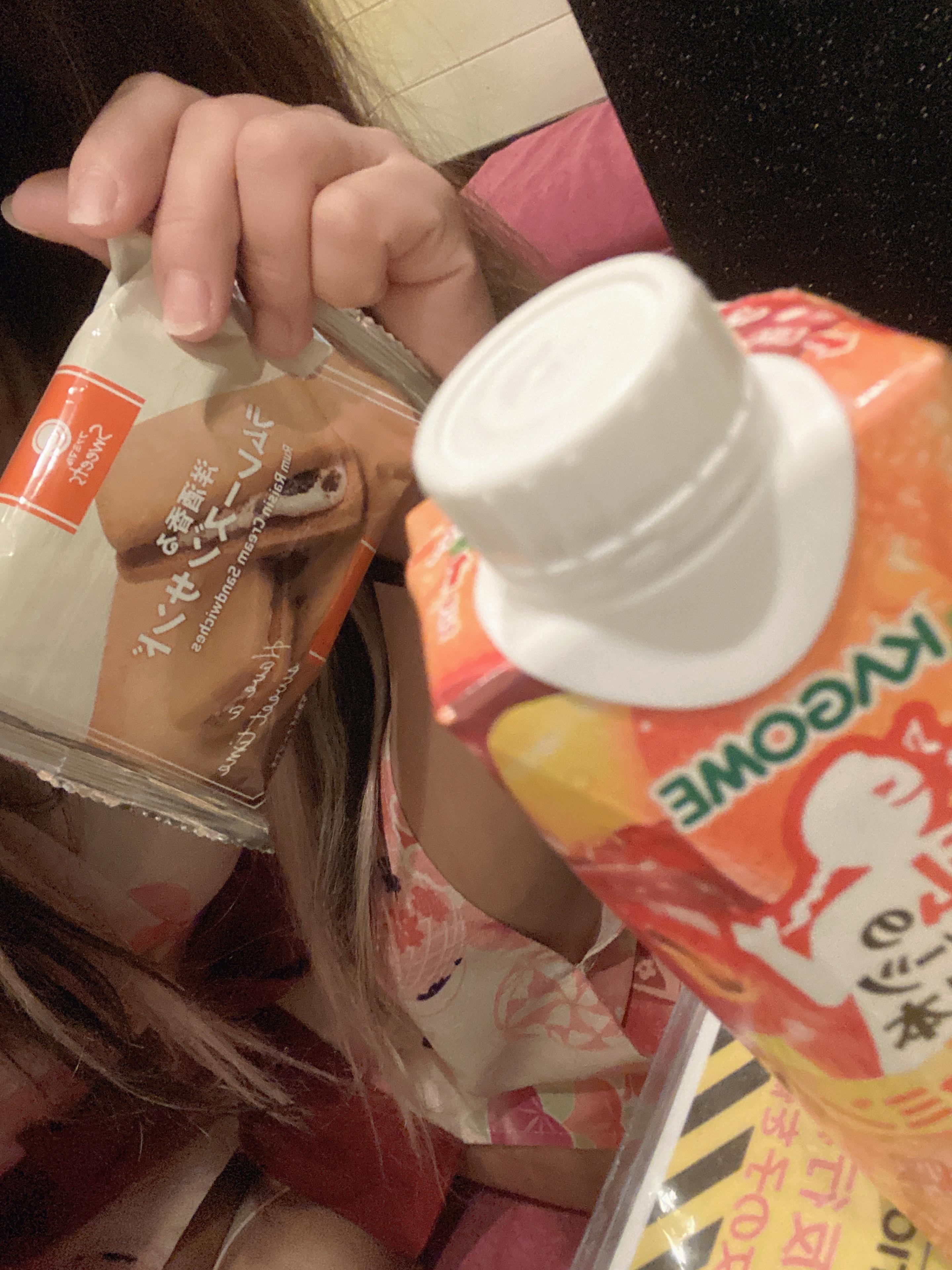 おはようございます<img class="emojione" alt="☀️" title=":sunny:" src="https://fuzoku.jp/assets/img/emojione/2600.png"/>おれい