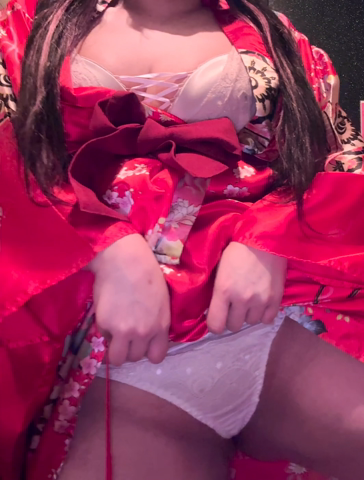 ちら…っと、見えちゃったね？<img class="emojione" alt="👘" title=":kimono:" src="https://fuzoku.jp/assets/img/emojione/1f458.png"/><img class="emojione" alt="💖" title=":sparkling_heart:" src="https://fuzoku.jp/assets/img/emojione/1f496.png"/>