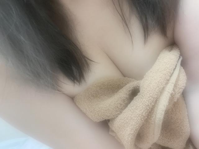 おはよー<img class="emojione" alt="☀️" title=":sunny:" src="https://fuzoku.jp/assets/img/emojione/2600.png"/>