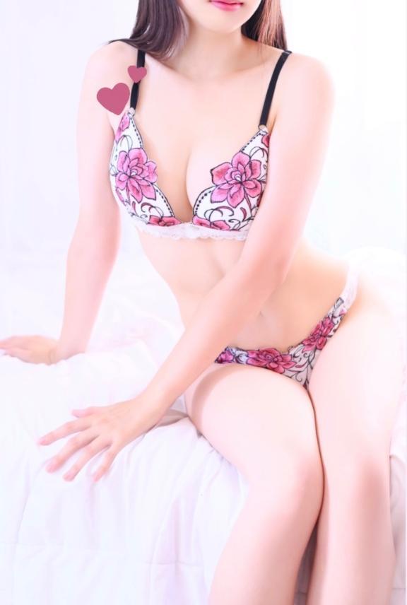 デビュー前半戦<img class="emojione" alt="❤️" title=":heart:" src="https://fuzoku.jp/assets/img/emojione/2764.png"/>‍<img class="emojione" alt="🔥" title=":fire:" src="https://fuzoku.jp/assets/img/emojione/1f525.png"/>