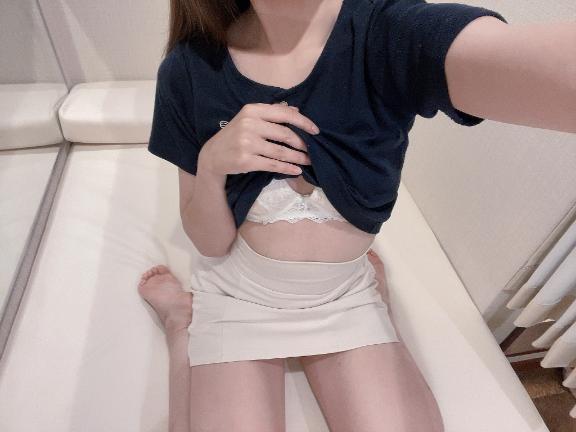 いい夢を<img class="emojione" alt="🌙" title=":crescent_moon:" src="https://fuzoku.jp/assets/img/emojione/1f319.png"/>