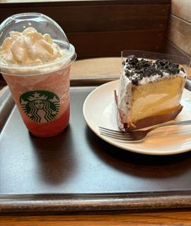 スタバ<img class="emojione" alt="🍹" title=":tropical_drink:" src="https://fuzoku.jp/assets/img/emojione/1f379.png"/>