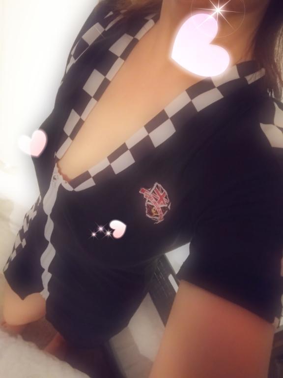 こんばんは<img class="emojione" alt="🧡" title=":orange_heart:" src="https://fuzoku.jp/assets/img/emojione/1f9e1.png"/>