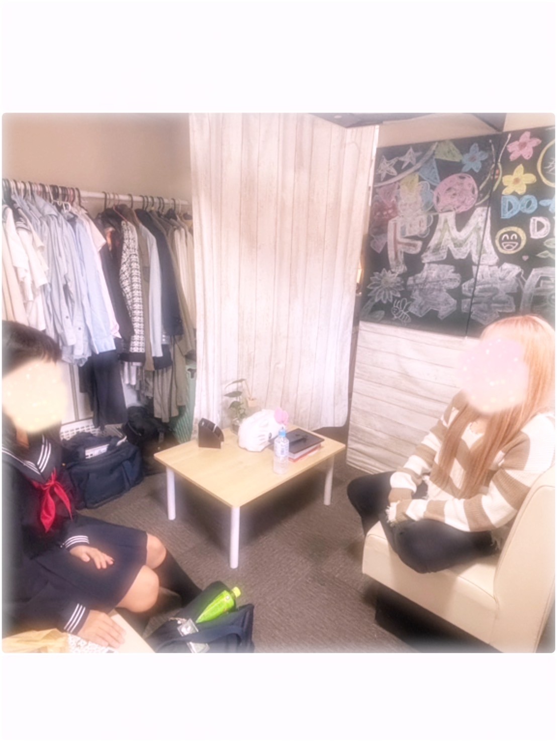 ドM女学園大阪の店内・待機室画像1