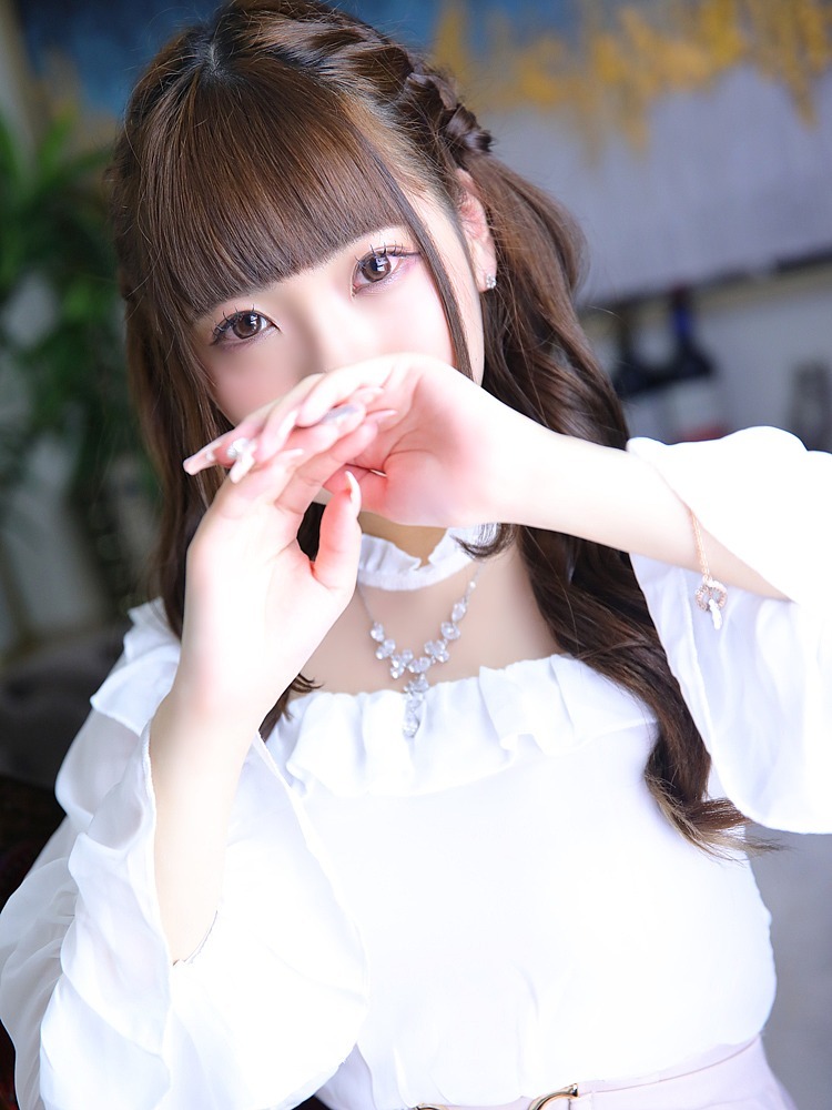白花 柑奈さん