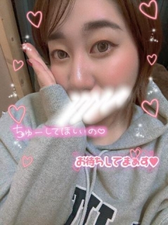 すずなさん