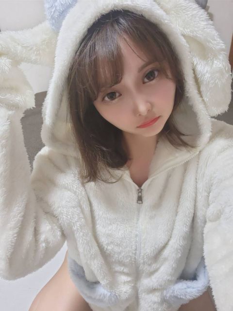 ゆいなさん