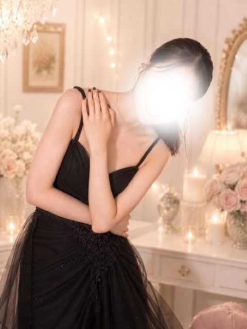芹沢あみさん