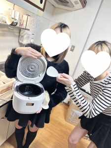当店はごはん炊き放題で食べ放題！！( &acute; &omega; ` )✨のアイキャッチ画像