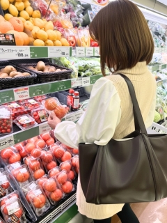 小春（こはる）（42歳/元看護師）