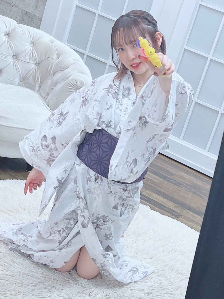 本郷あみさん