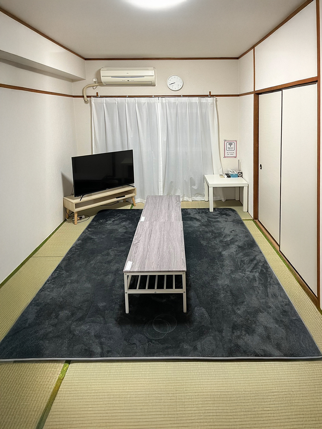 あなたに逢いたくての店内・待機室画像1