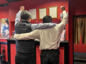 スタッフの絆は永遠！のアイキャッチ画像