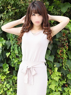 すずなさん