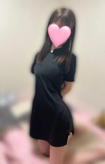 瞳しゅりさん
