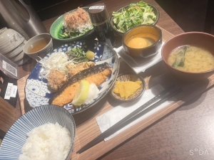 アキバ飯のアイキャッチ画像